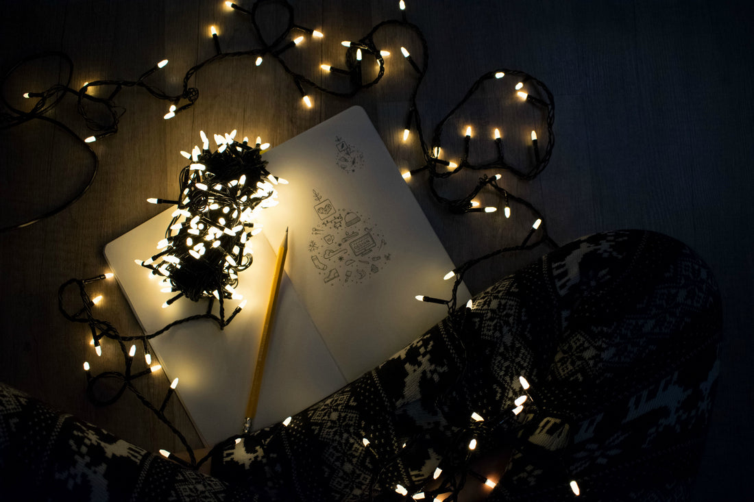 How to Use Your Journal to Deal With Holiday Stress